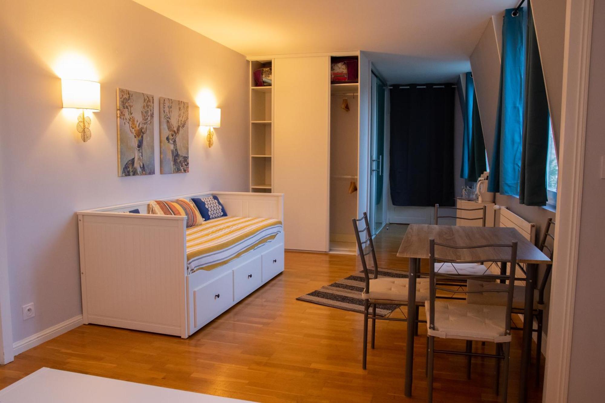 Les Tourterelles Hotel Vendome Bilik gambar