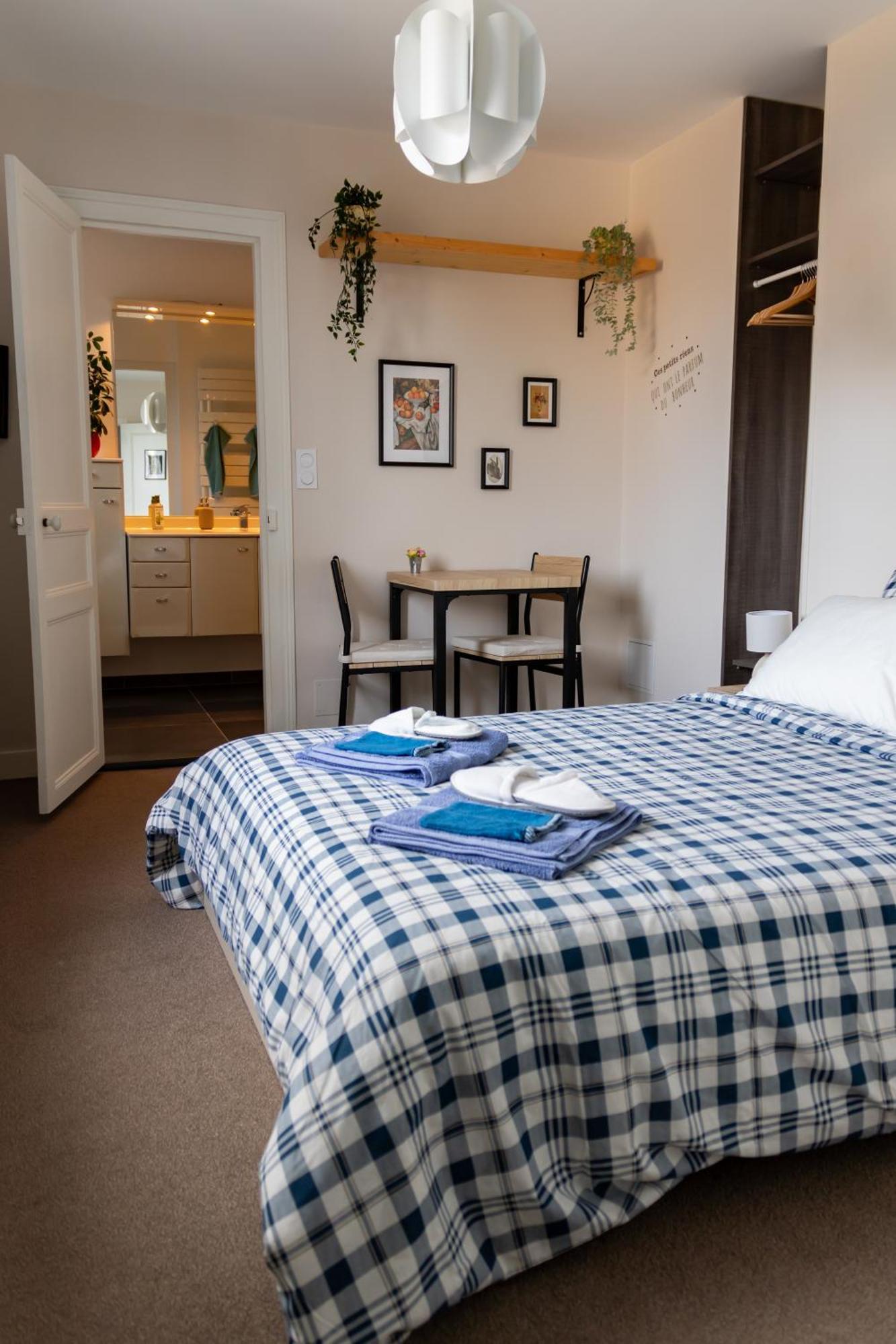 Les Tourterelles Hotel Vendome Bilik gambar